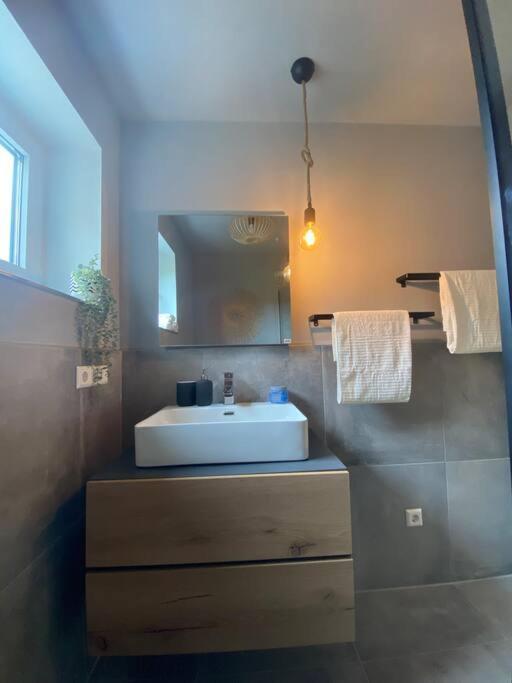 Gemuetliche Wohnung -Schwarzwald Neuweiler  Екстер'єр фото