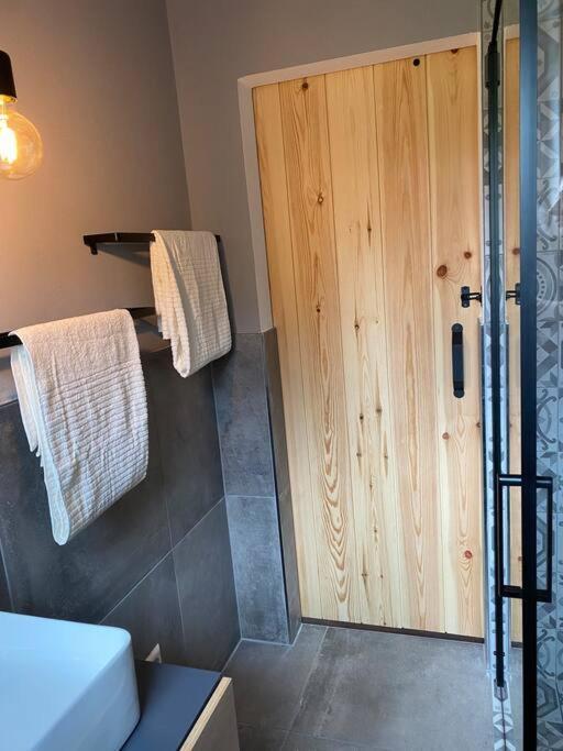 Gemuetliche Wohnung -Schwarzwald Neuweiler  Екстер'єр фото